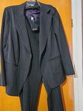 Studio 1940 Women's Black Pinstripe Suit - Jacket & Pants